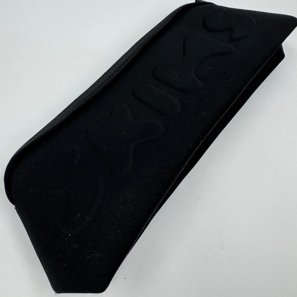 SKIMS‎ Black Embossed Logo Makeup Bag Cosmetic Pouch Travel Organizer Zipped